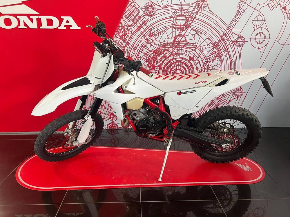 Betamotor RR 125 2T Enduro (2020) (2)