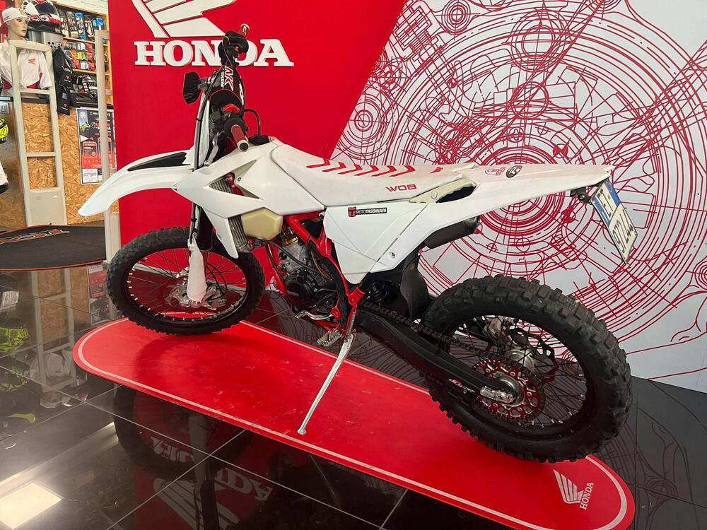 Betamotor RR 125 2T Enduro (2020) (3)