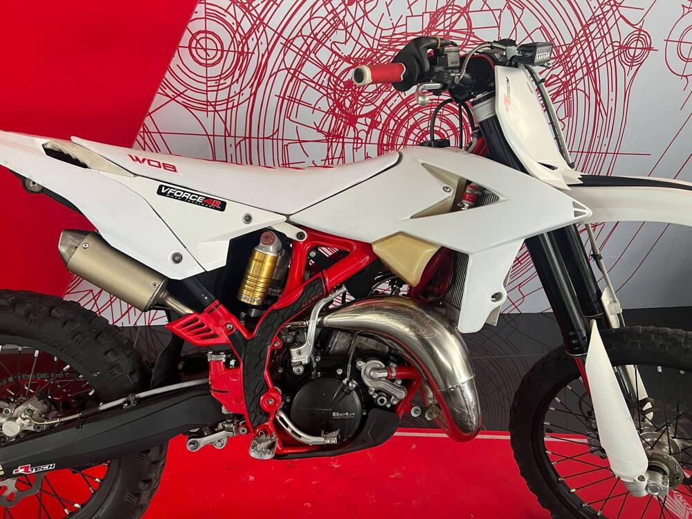 Betamotor RR 125 2T Enduro (2020) (4)