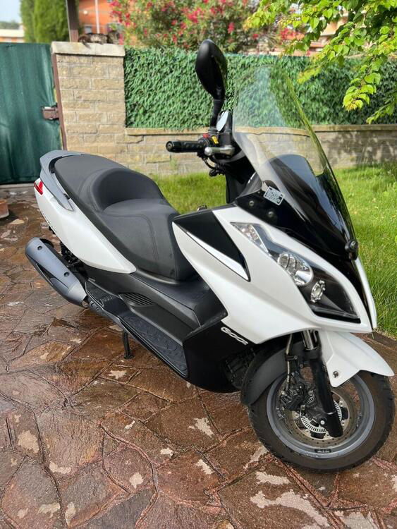 Kymco Downtown 300i ABS (2009 - 17) (3)