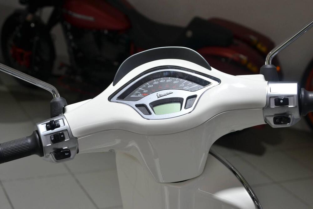 Vespa Sprint 50 4T 3V (2018 - 20) (4)