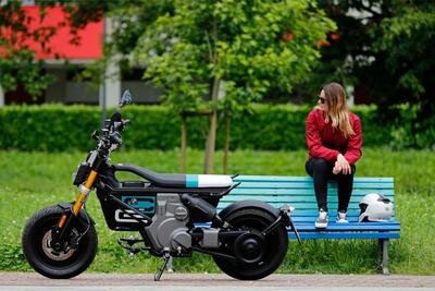 Maggio nero per scooter e moto elettriche in attesa della ripartenza degli incentivi