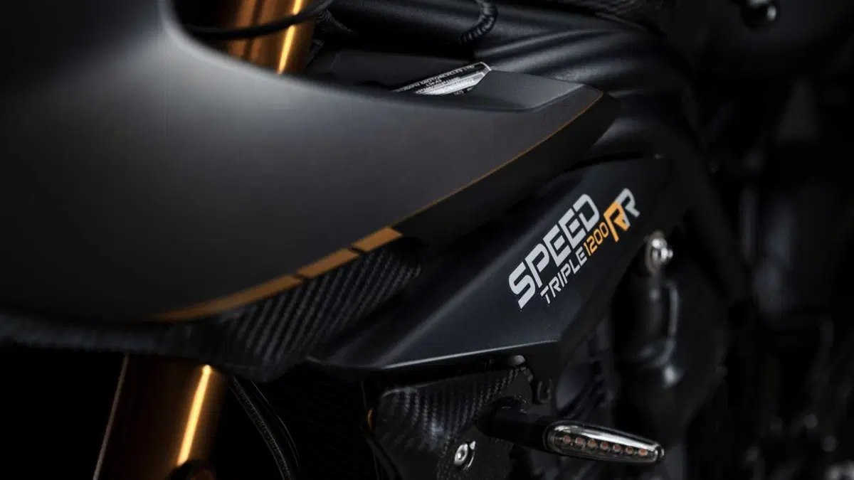 Triumph Speed Triple 1200 Speed Triple 1200 RR Breitling Edition (2024 - 25) (5)