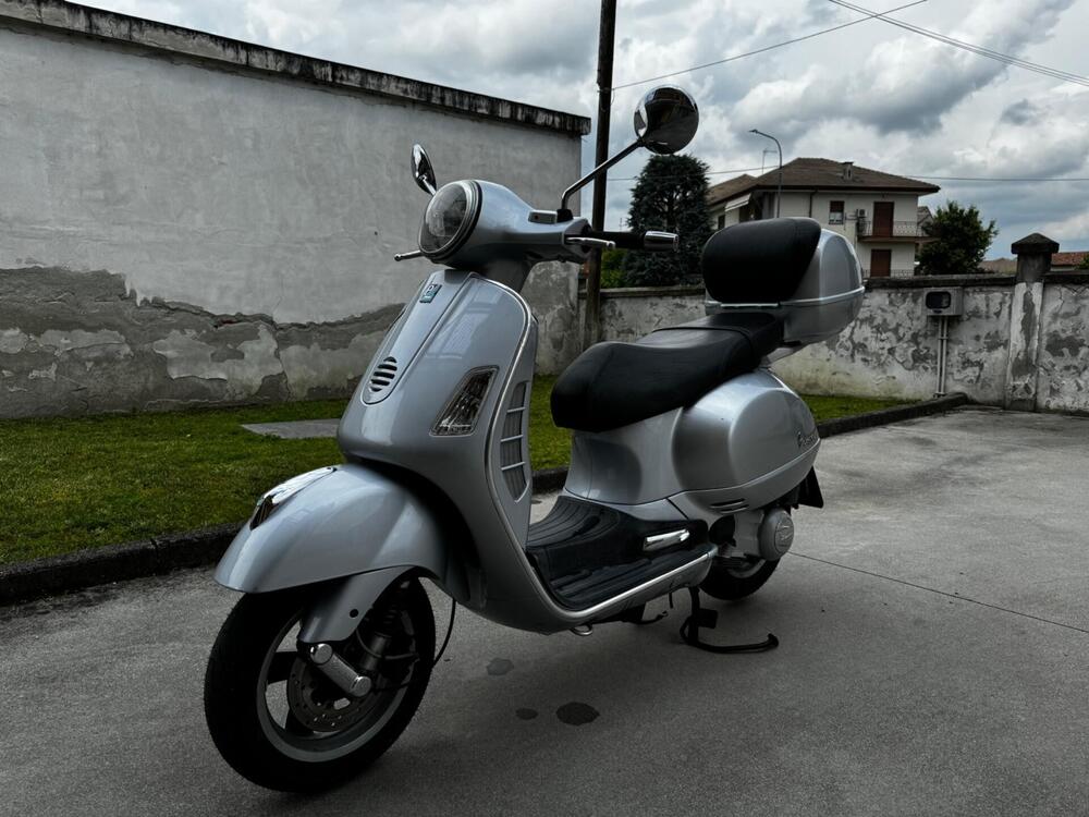 Vespa Granturismo 200 L