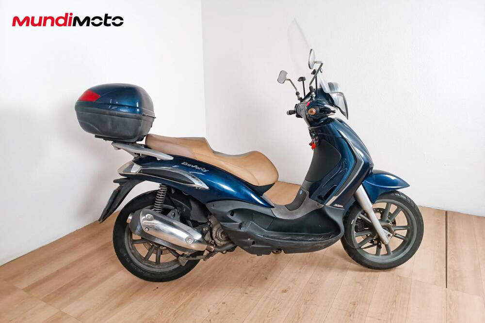 Piaggio Beverly 300 ABS-ASR (2021 - 24)