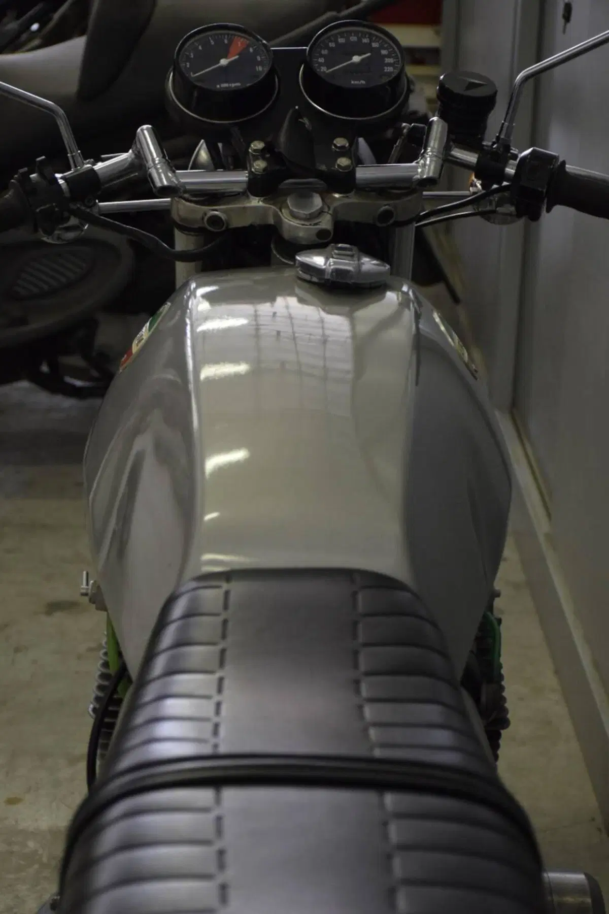Laverda 1000 (14)