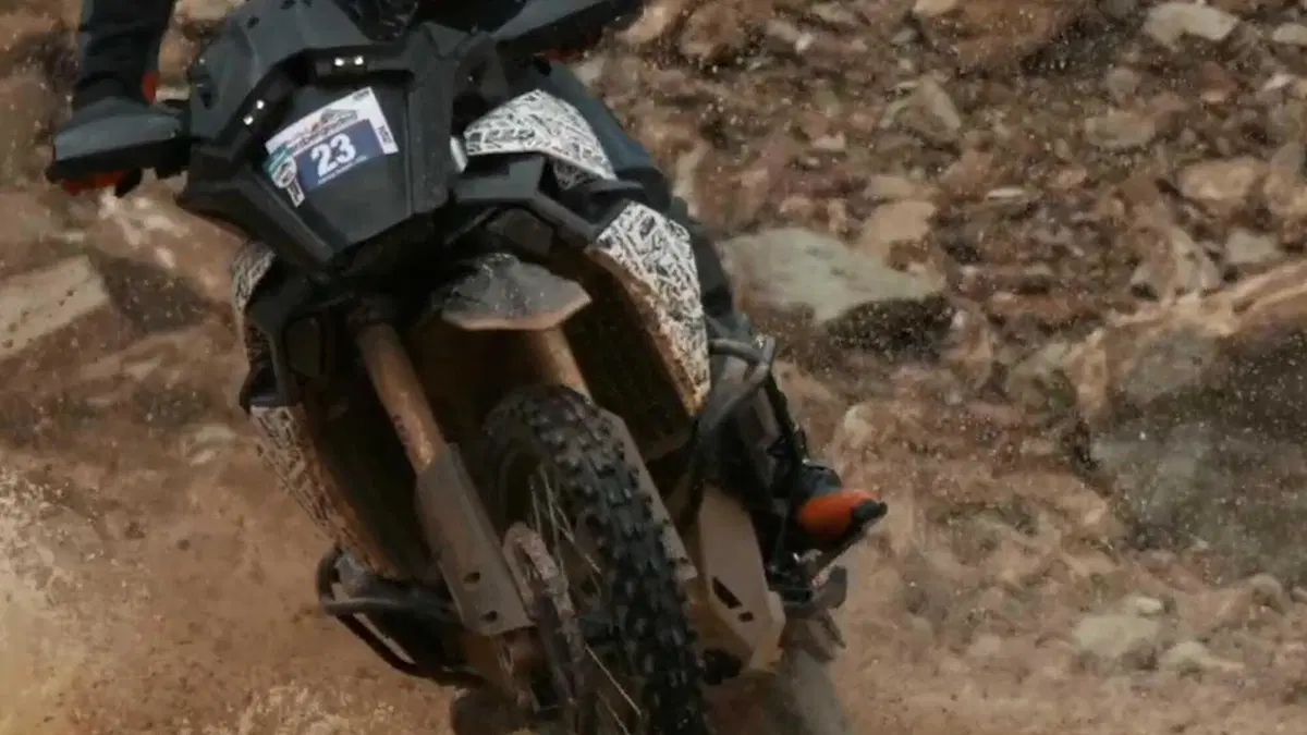 KTM 1390 Super Adventure AMT: sarà automatica! E non sarà la sola, ecco le ALTRE in arrivo