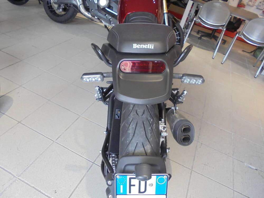 Benelli Leoncino 500 (2021 - 24) (3)