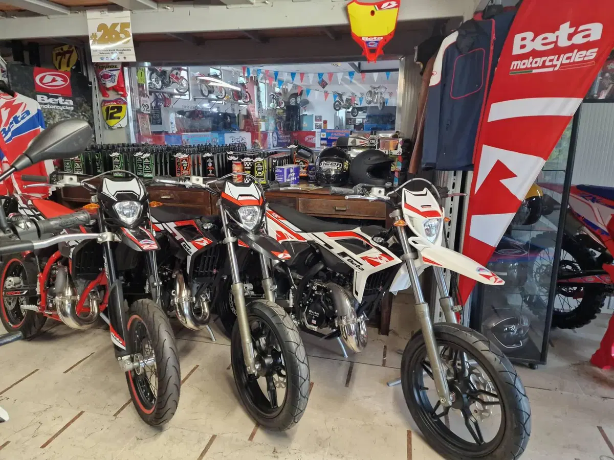 Betamotor RR 50 Motard (2021 - 26) (3)