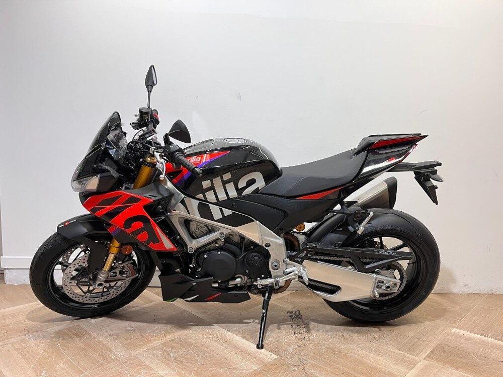 Aprilia Tuono 1100 V4 Factory (2021 - 24) (2)