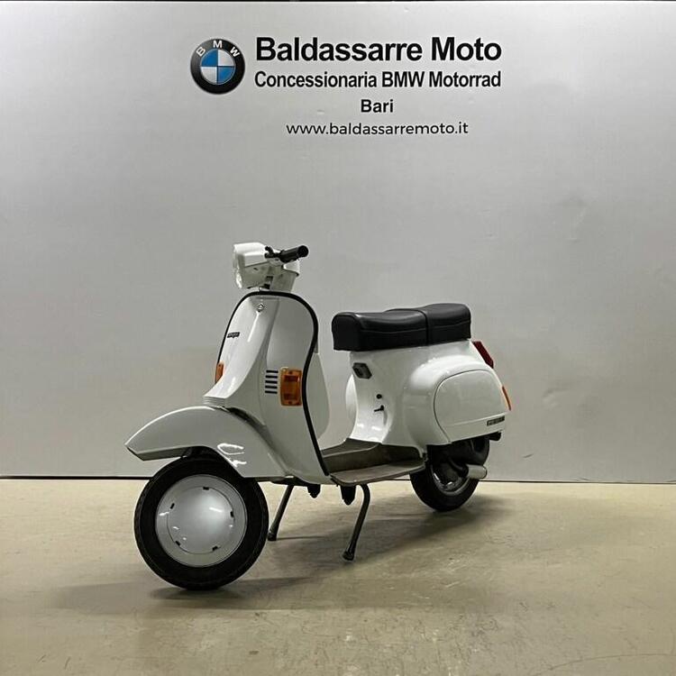 Piaggio Vespa 125 PK CA (2)