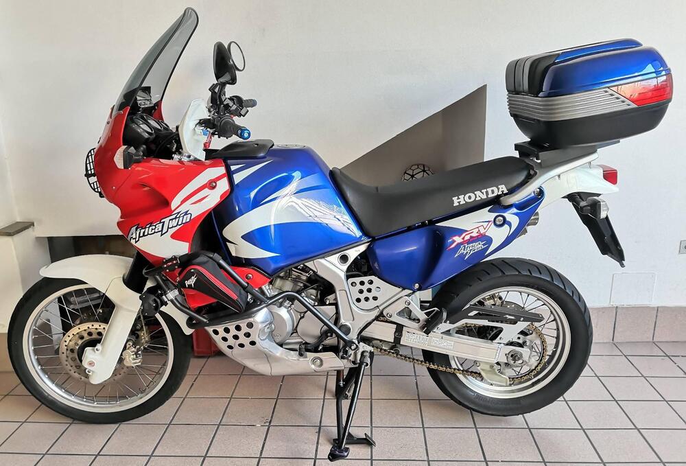 Honda Africa Twin XRV 750 (1996 - 02) (2)