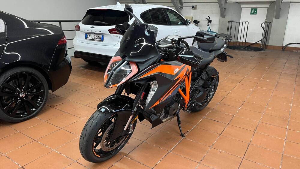 KTM 1290 Super Duke GT (2019 - 20) (5)