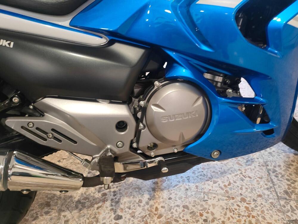 Suzuki Inazuma 250 F (2015 - 16) (5)