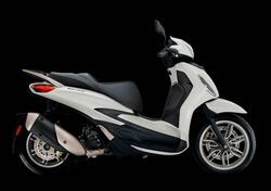 Piaggio Beverly 300 ABS-ASR (2021 - 24) nuova