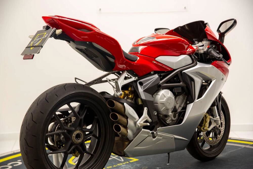 MV Agusta F3 675 (2011 - 15) (4)