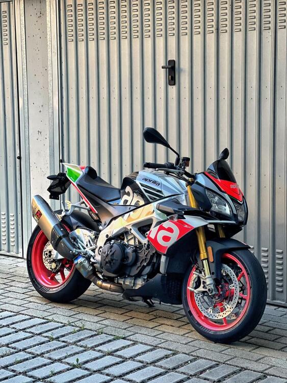 Aprilia Tuono 1100 V4 Factory (2017 - 18)