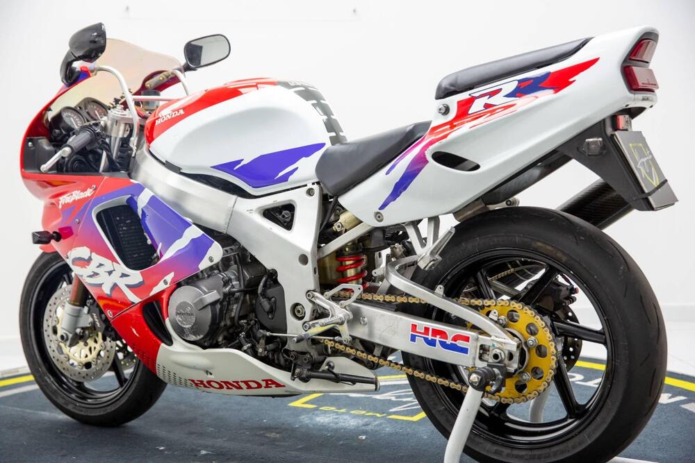 Honda CBR 900 RR (1996 - 97) (5)