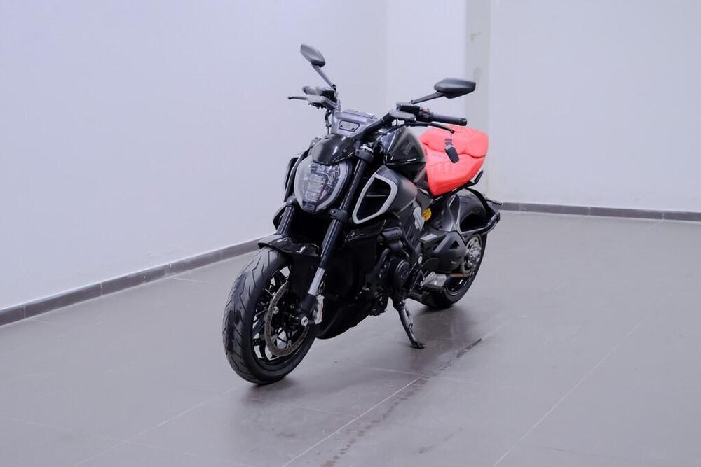 Ducati Diavel V4 (2023 - 24) (3)