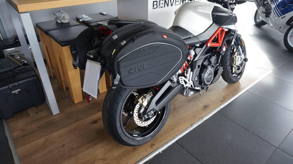 Aprilia Shiver 900 ABS (2017 - 18)