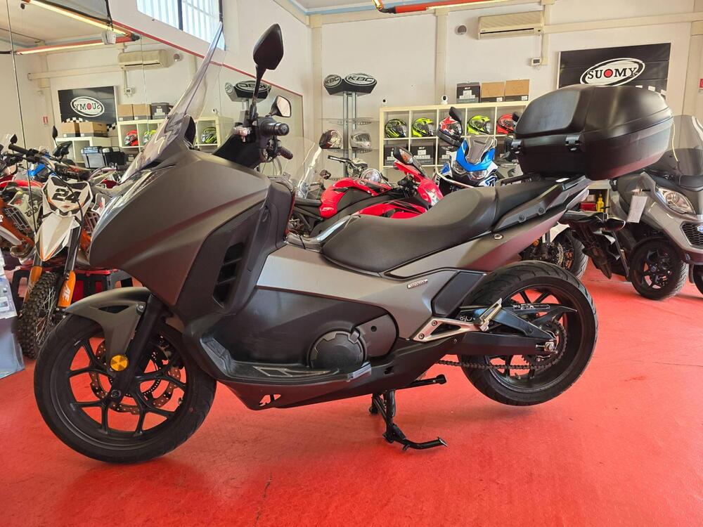 Honda Integra 750 DCT (2016 - 17) (2)