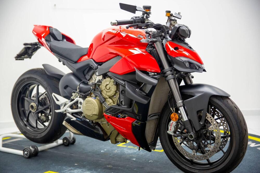 Ducati Streetfighter V4 1100 (2021 - 22) (2)