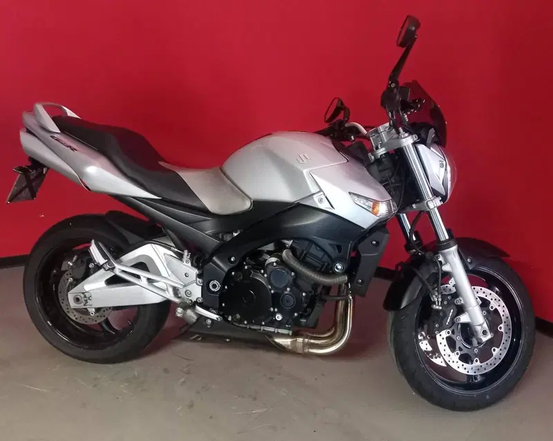 Suzuki GSR 600 (2006 - 11)