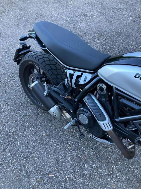 Ducati Scrambler 800 Icon (2023 - 24) (4)