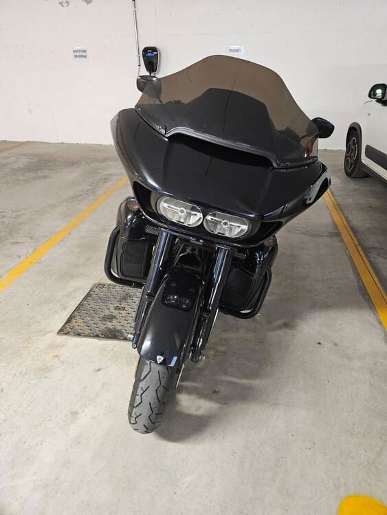 Harley-Davidson 114 Road Glide Limited (2020) - FLTRK (4)