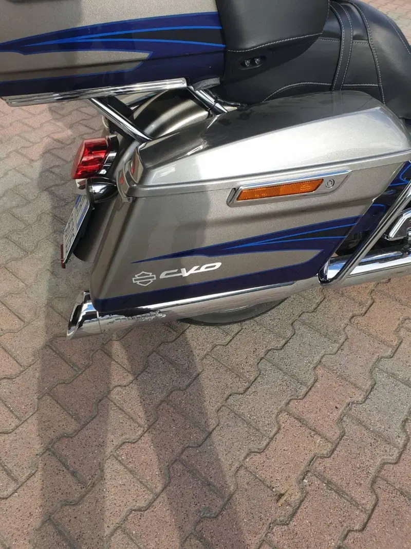 Harley-Davidson 114 Electra Glide Ultra Limited (2019) - FLHTK (8)