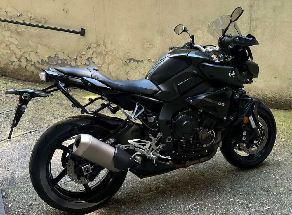 Yamaha MT-10 (2017 - 20) (2)