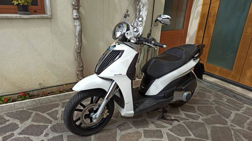 Piaggio Carnaby Cruiser 300 (2008 - 13)