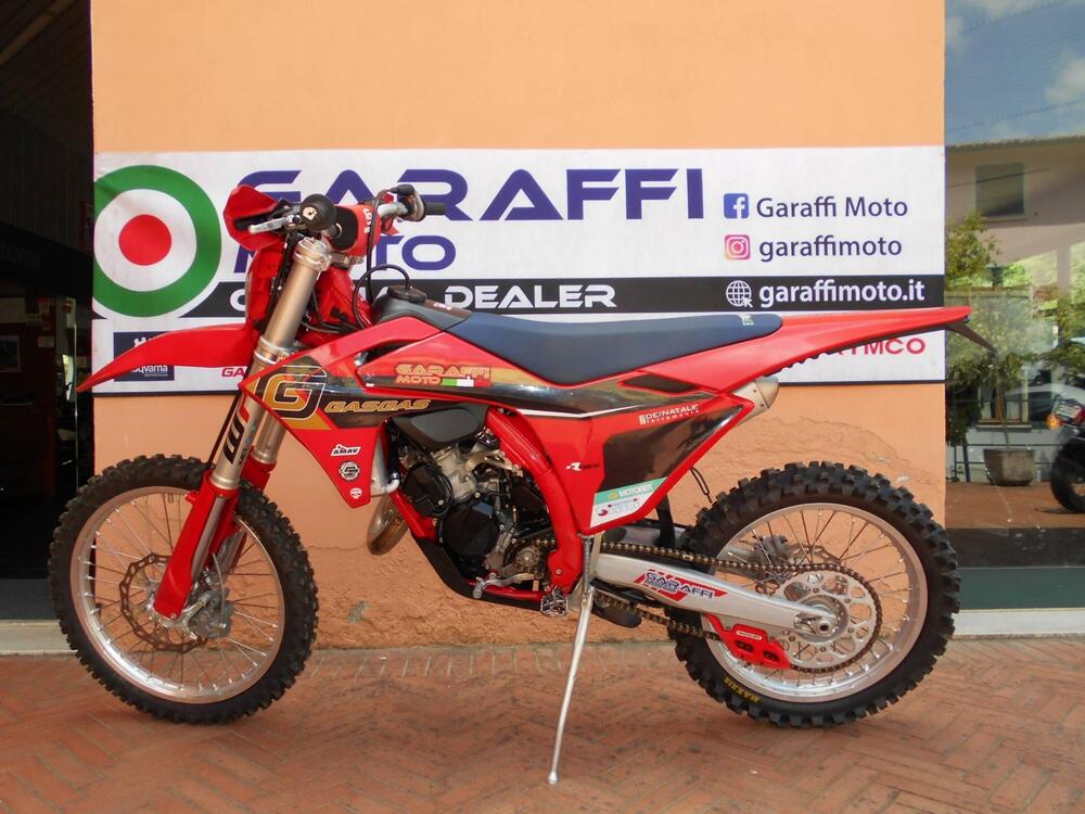 GASGAS MC 125 (2024) (2)