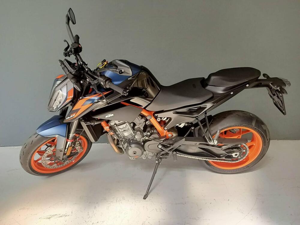 KTM 890 Duke R (2022 - 23) (2)