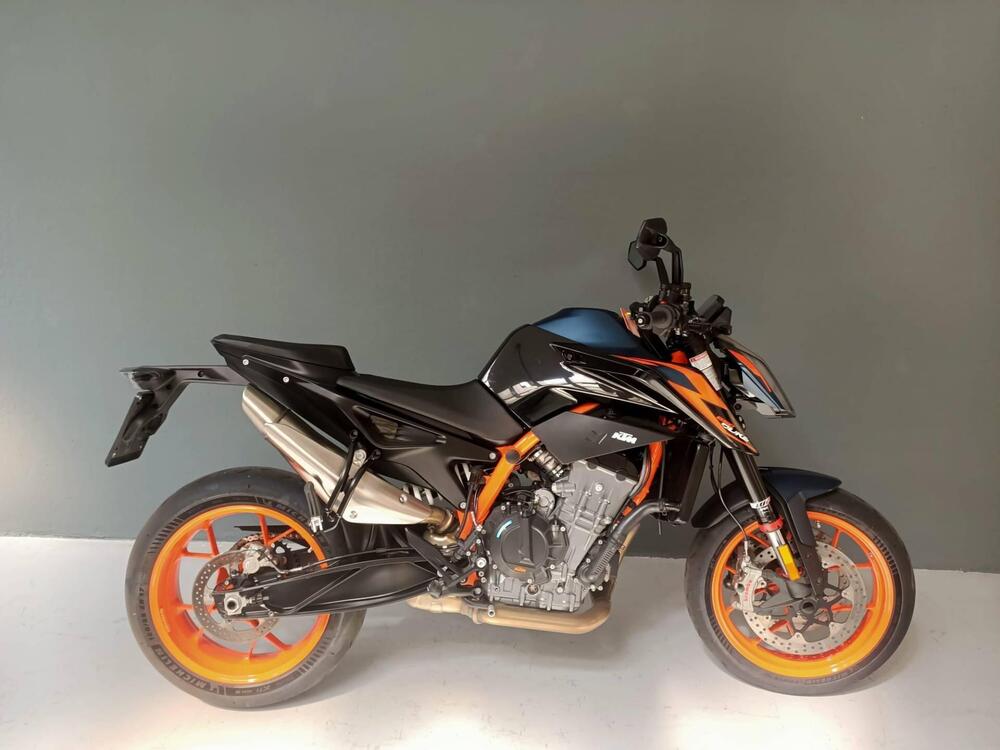 KTM 890 Duke R (2022 - 23)