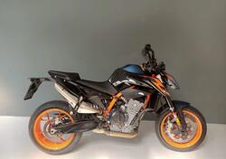 KTM 890 Duke R (2022 - 23) usata