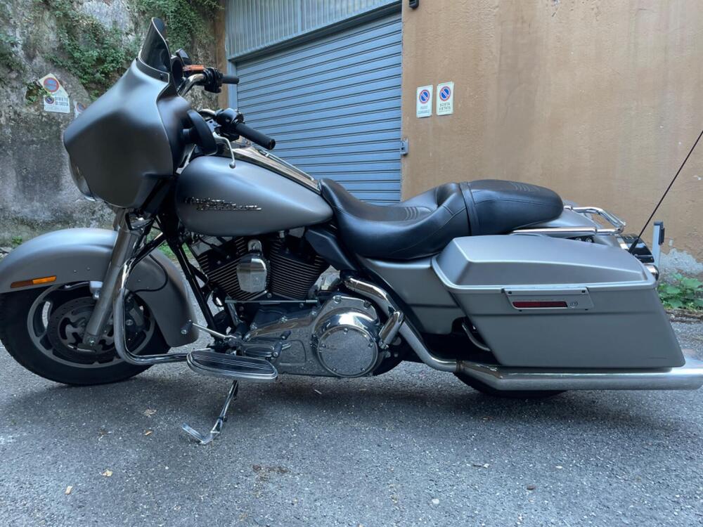 Harley-Davidson 1584 Street Glide (2008 - 10) - FLHX