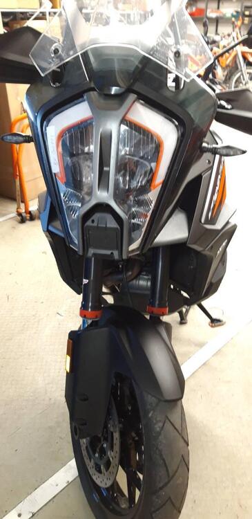 KTM 1290 Super Adventure S (2021) (4)