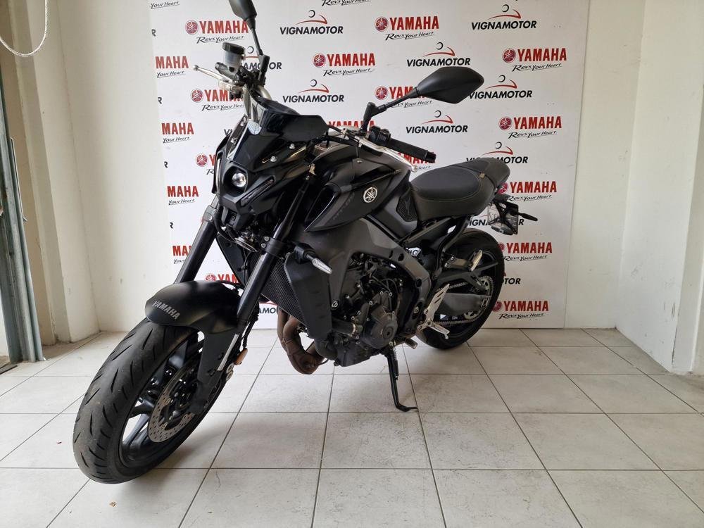 Yamaha MT-09 (2021 - 23)