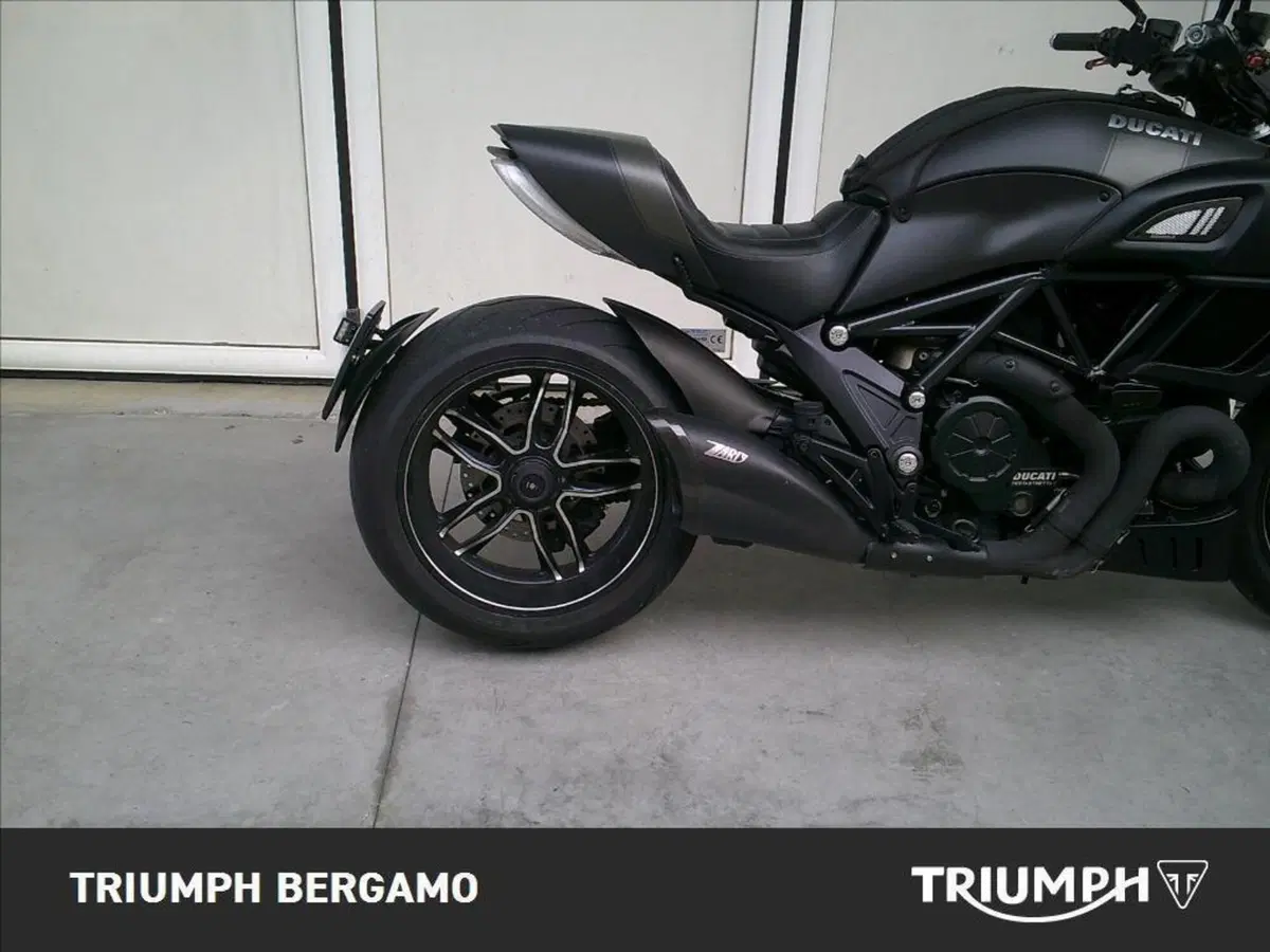 Ducati Diavel 1200 Carbon (2014 - 16) (6)