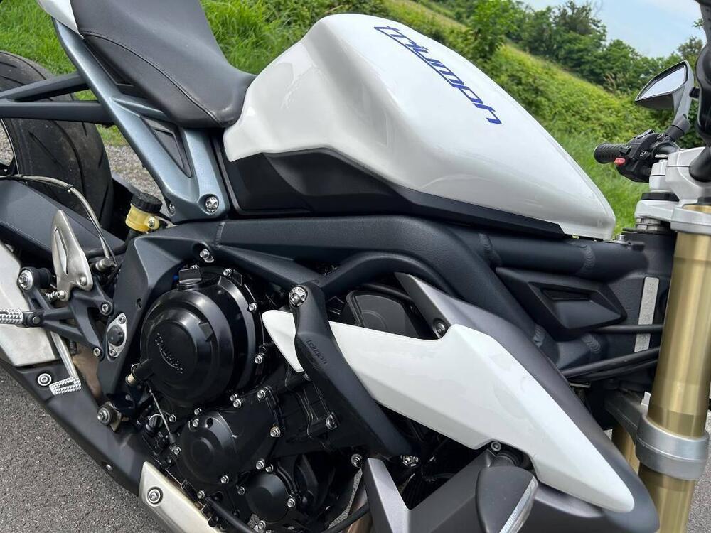 Triumph Street Triple ABS (2013 - 17) (3)