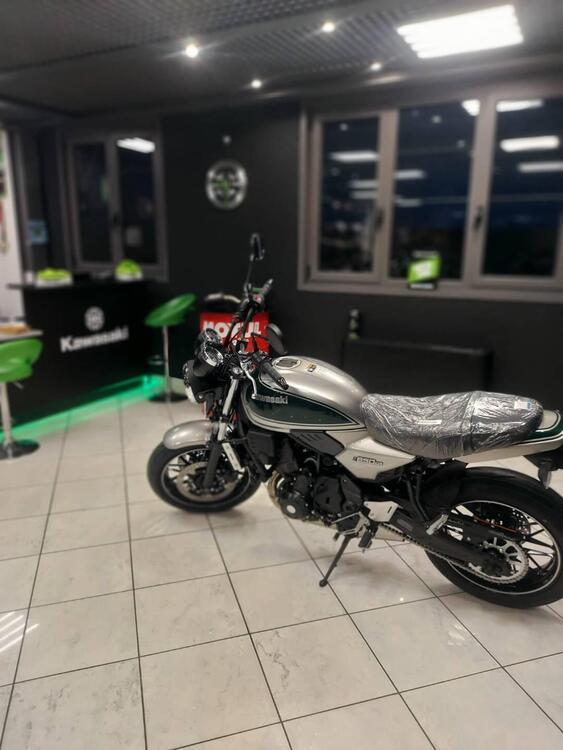 Kawasaki Z 650 RS (2022 - 24) (5)