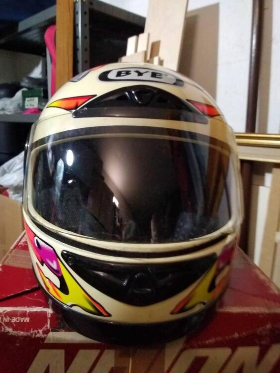 casco integrale Bye (2)