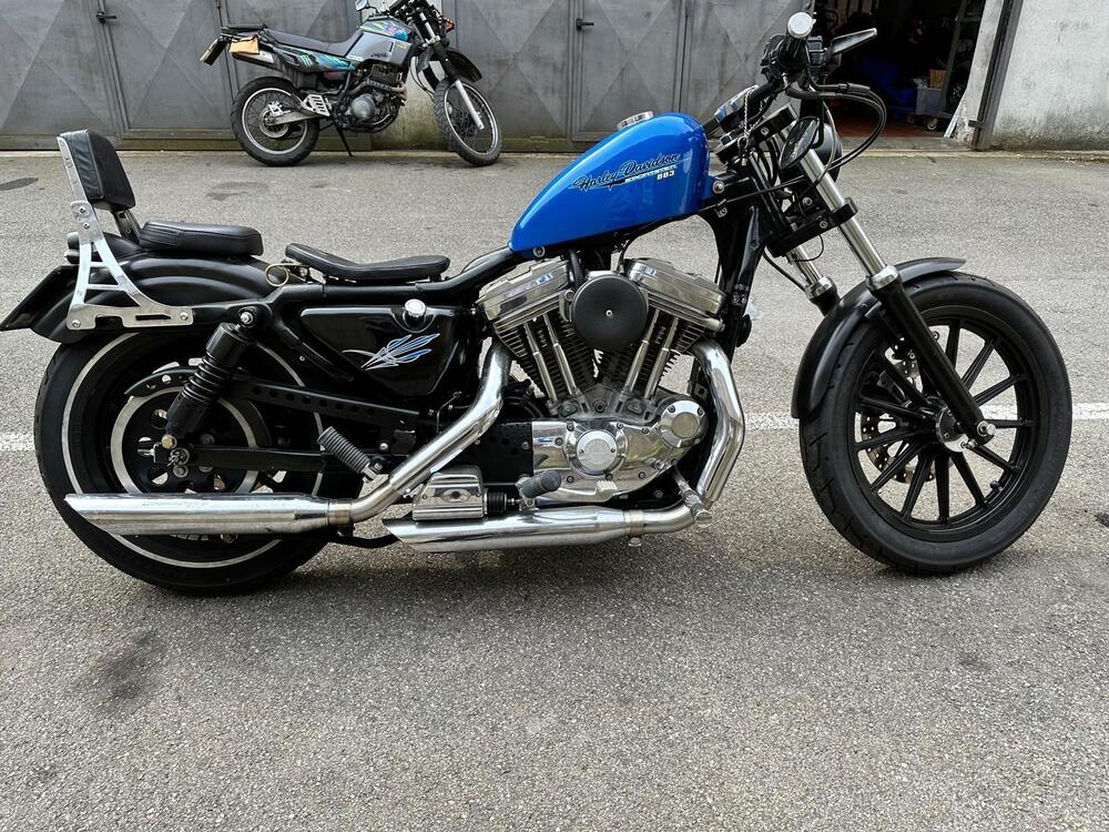 Harley-Davidson 883 sportster (2)