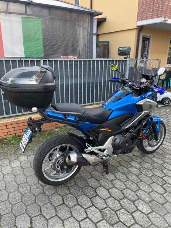 Honda NC 750 X DCT ABS (2016 -17) (3)