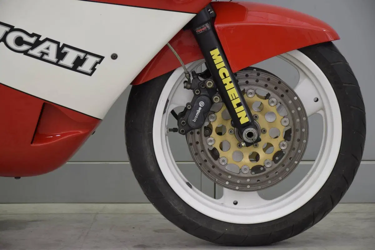 Ducati 900 SS (11)