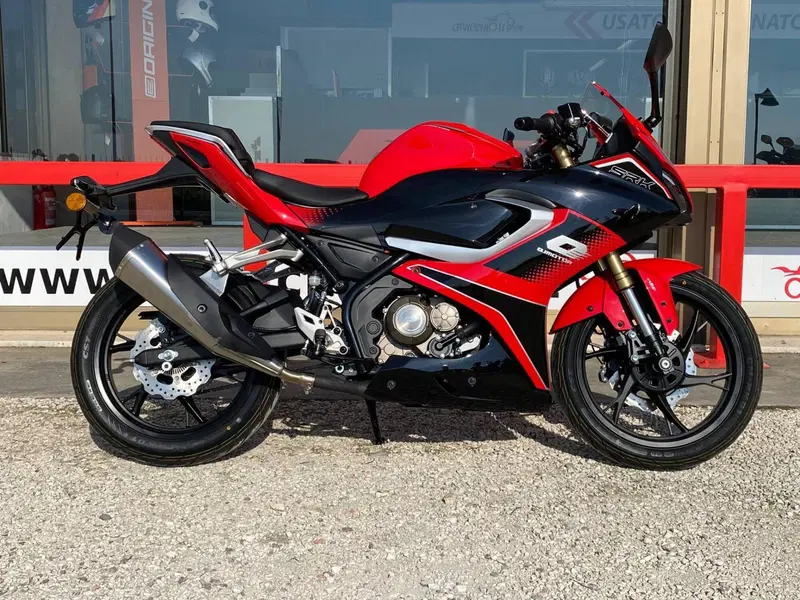 QJ Motor SRK 125 R (2025 - 26) (3)