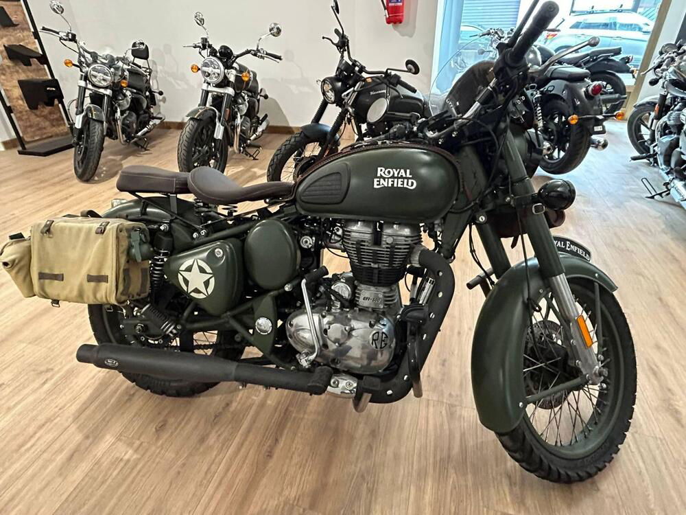 Royal Enfield Classic 500 EFI Battle Green (2017 - 20) (2)