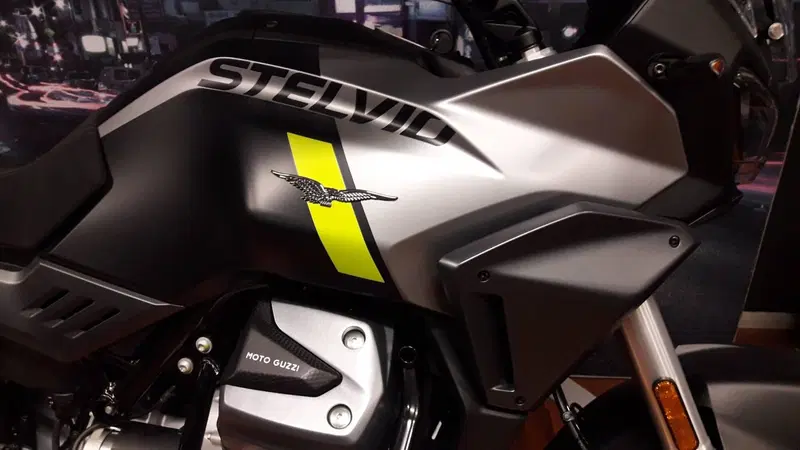 Moto Guzzi Stelvio PFF (2024 - 26) (6)