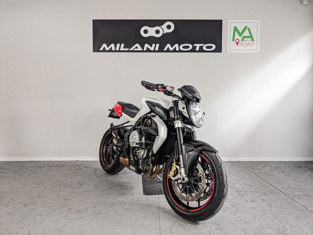 MV Agusta Brutale 800 (2012 - 15) (2)